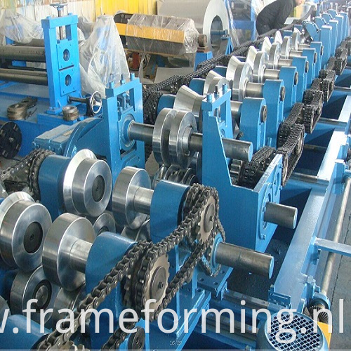 Pre-Cutting building steel frame steel purline machine CZ purlin roll forming machine 